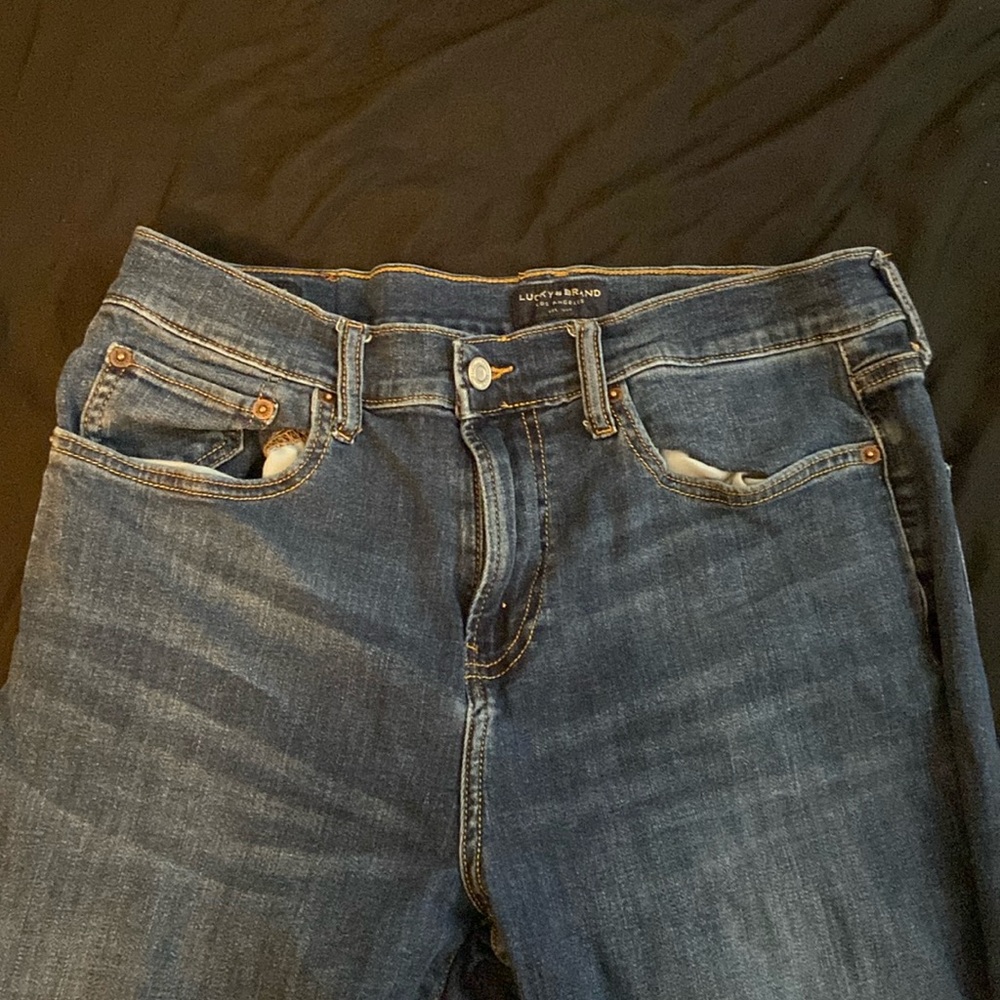 Lucky Brand jeans 221 strait 34/32